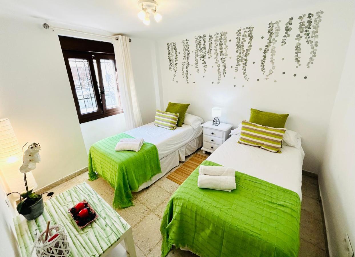 فيلا Cozy Town House With Terrace And Free Wifi روندا المظهر الخارجي الصورة